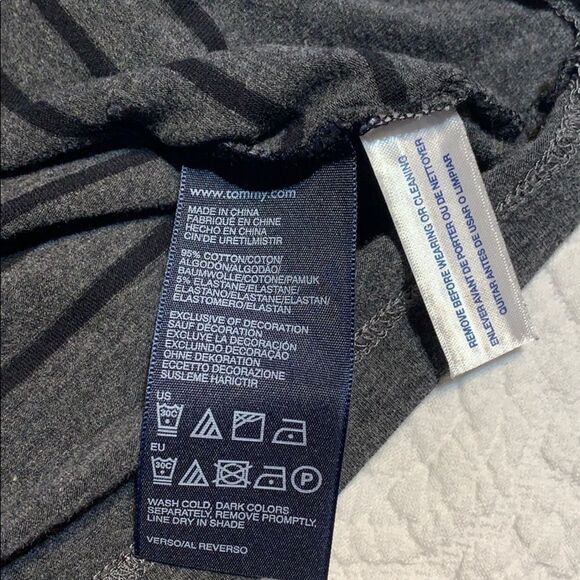 Tommy Hilfiger striped turtleneck sweater. Ombré stripes. Medium - Picture 3 of 8